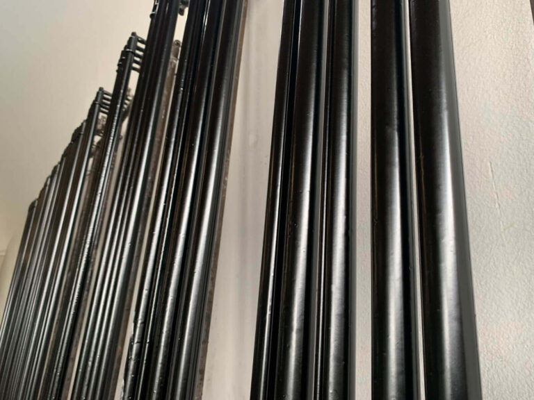 Pernos Airbolt con pintura epóxica
